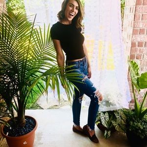 Ribbed crew neck tee. Size M. $20